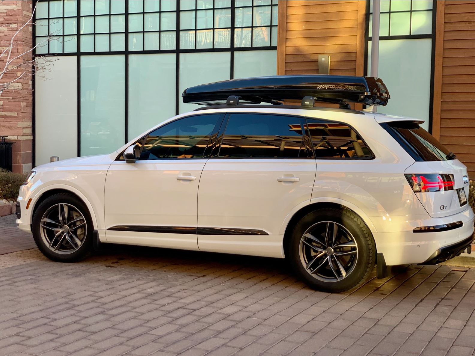 Skiguard roof box clearance